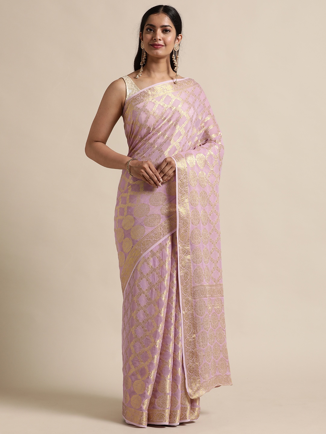 

Geroo Jaipur Purple & Gold-Toned Woven Design Zari Pure Georgette Saree