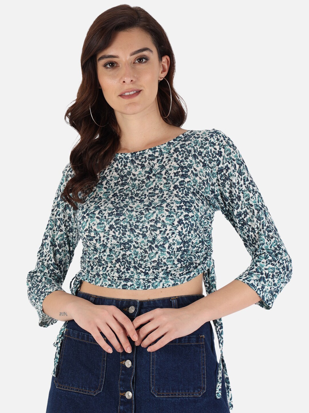 

Trend Arrest Green Floral Regular Crop Top