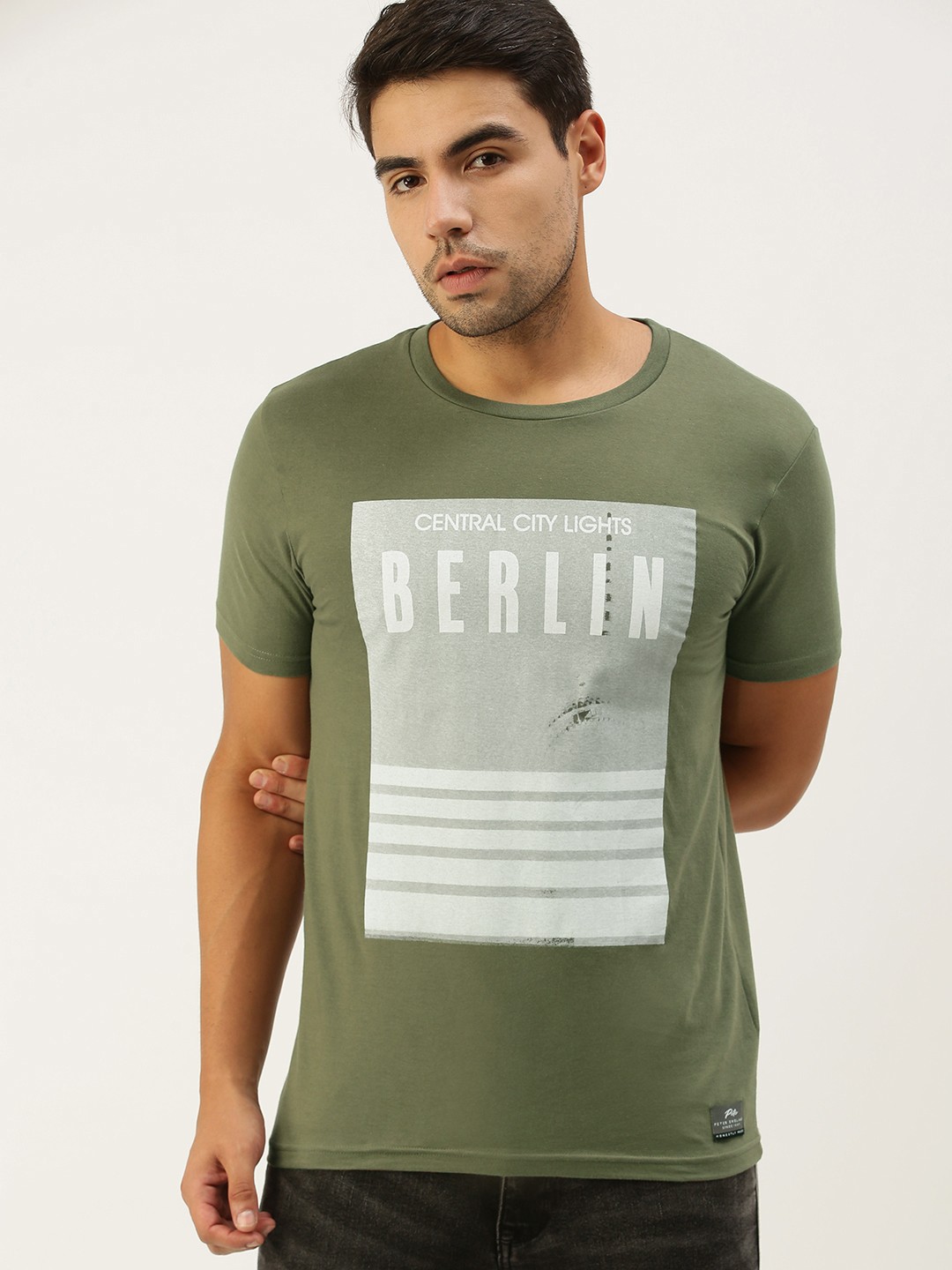 

Peter England Men Olive Green Printed Pure Cotton Slim Fit Pure Cotton T-shirt