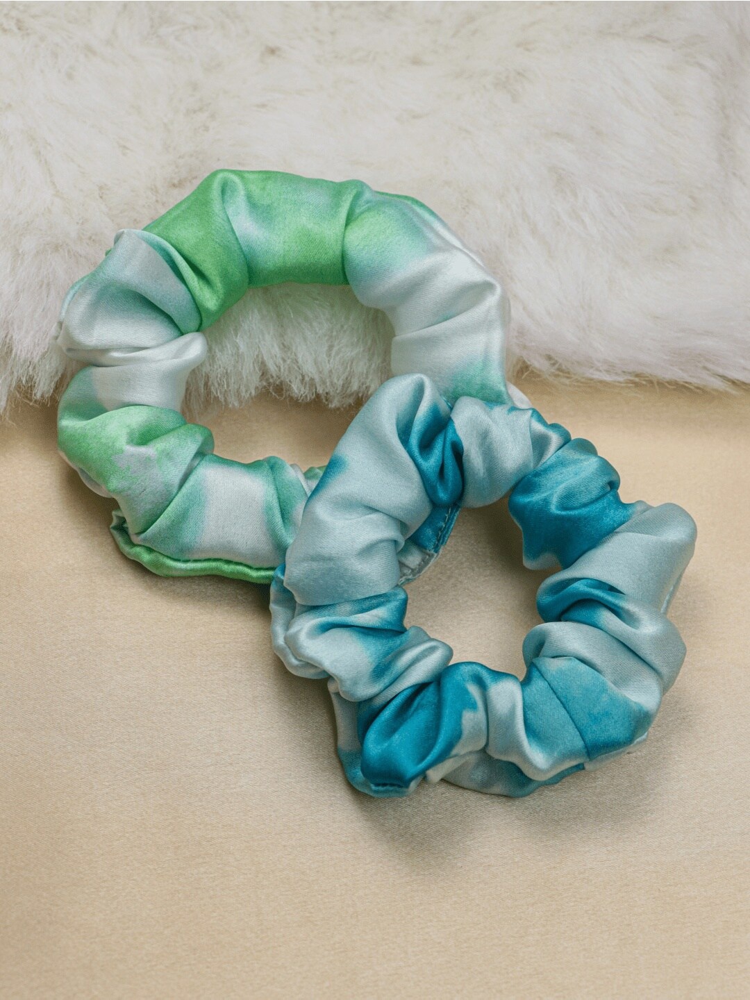

Bellofox Set of 2 Women Green & Blue Tie & Dye Ponytail Holder Scrunchies