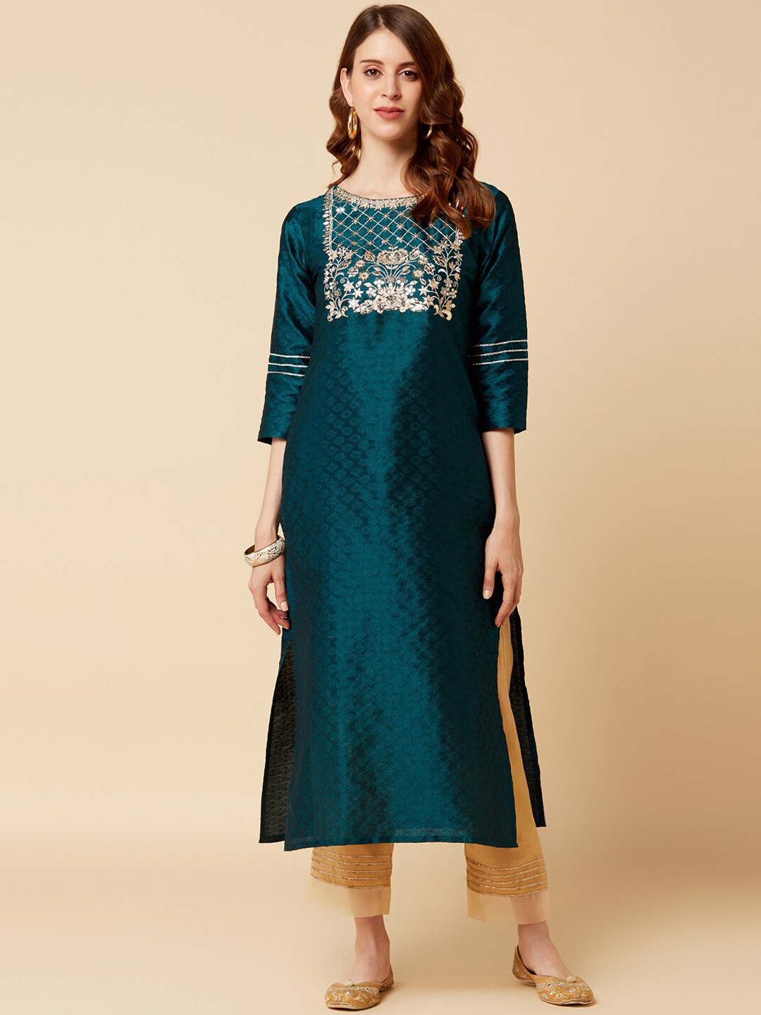 

Varanga Women Green Embroidered Kurta