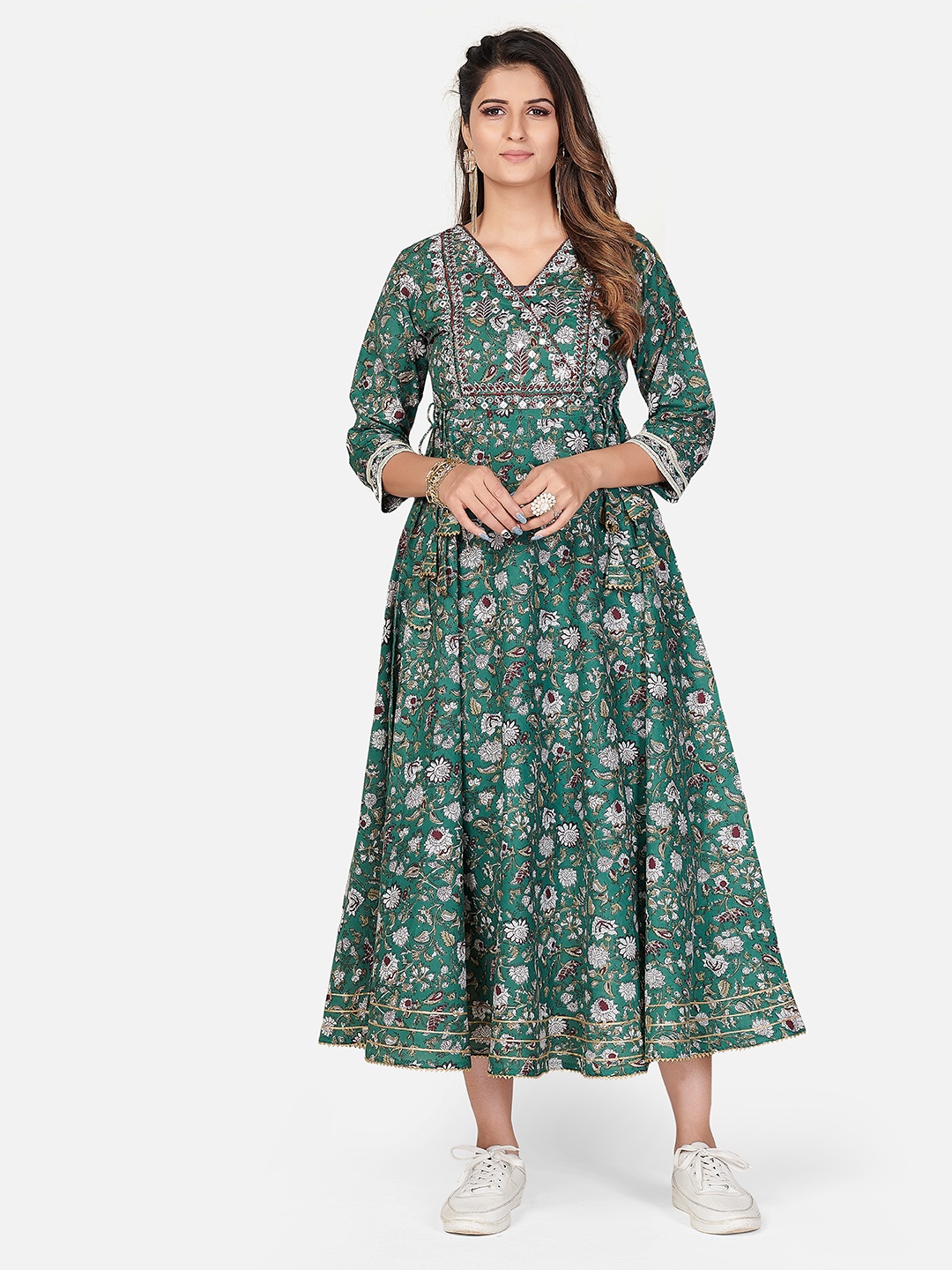 

Vbuyz Women Blue Floral Printed Anarkali Kurta