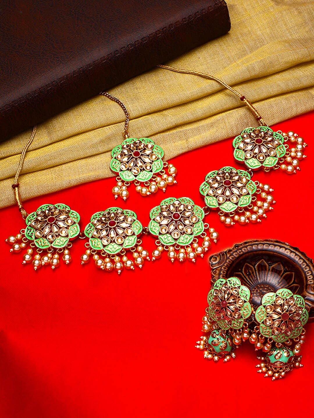 

Yellow Chimes Gold-Plated Green & Cream-coloured Kundan-Studded Meenakari Handcrafted Jewellery Set