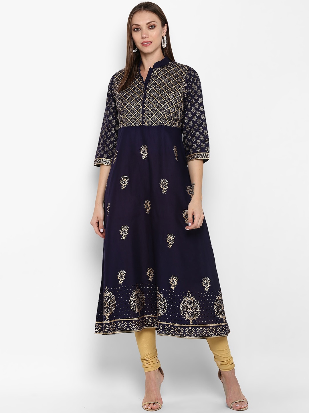 

ZOEYAMS Women Navy Blue & Gold-Coloured Ethnic Motifs Block Printed Cotton Anarkali Kurta