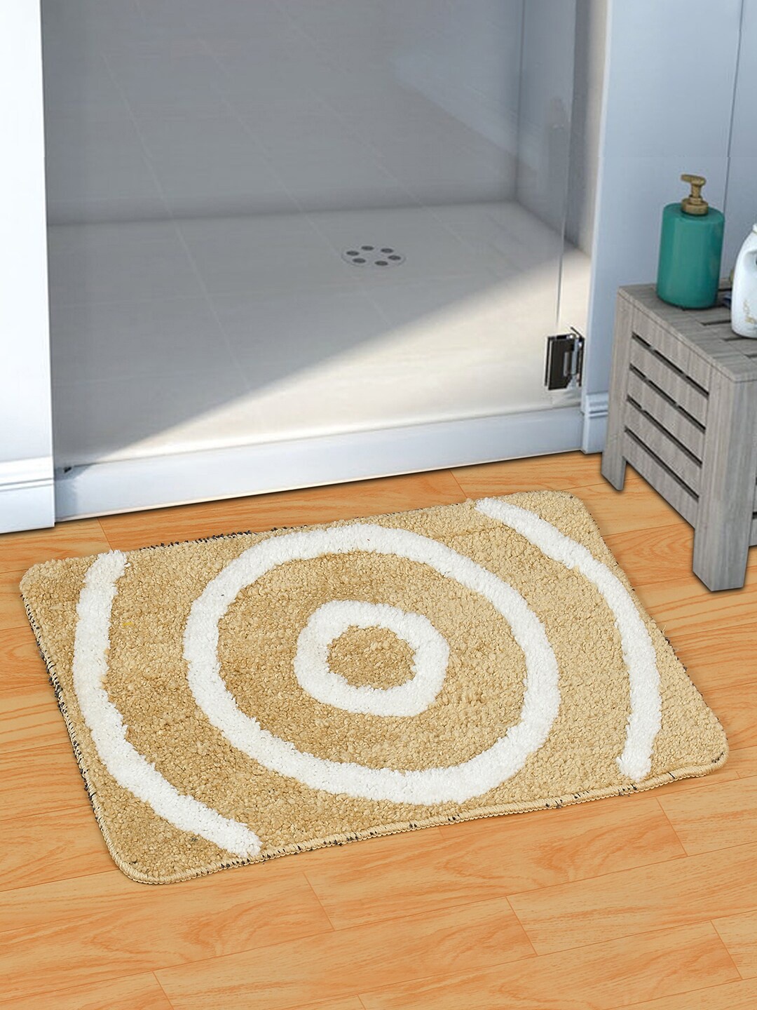 

Florida Set Of 2 Beige & White Printed Microfibre Bath Mats