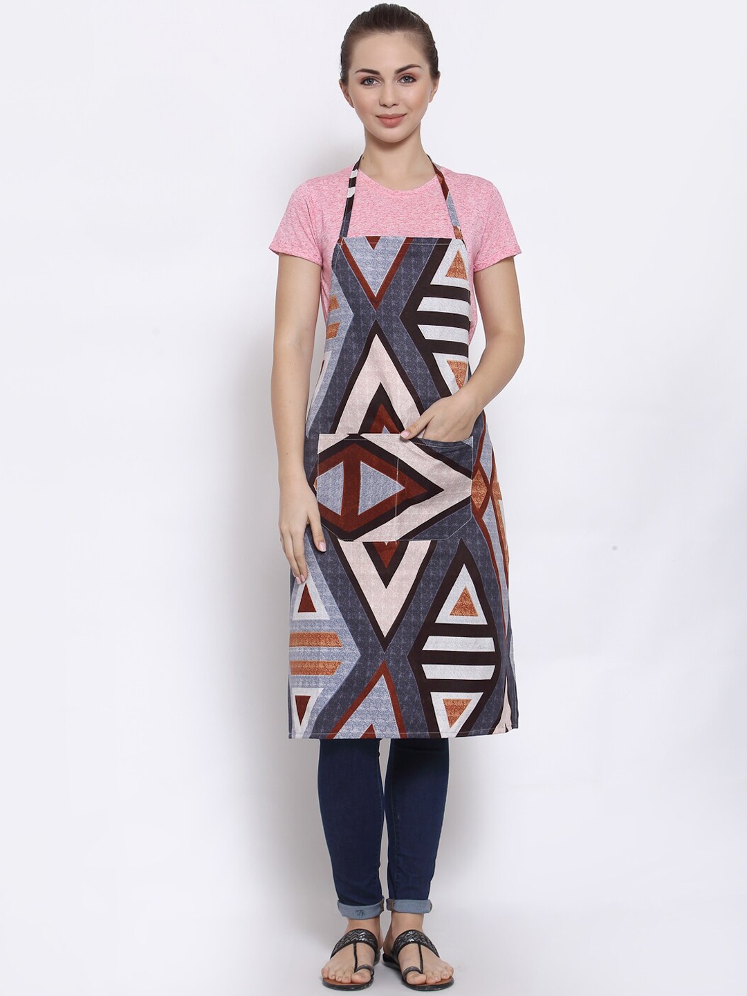 

Arrabi Blue & White Geometric Printed Apron