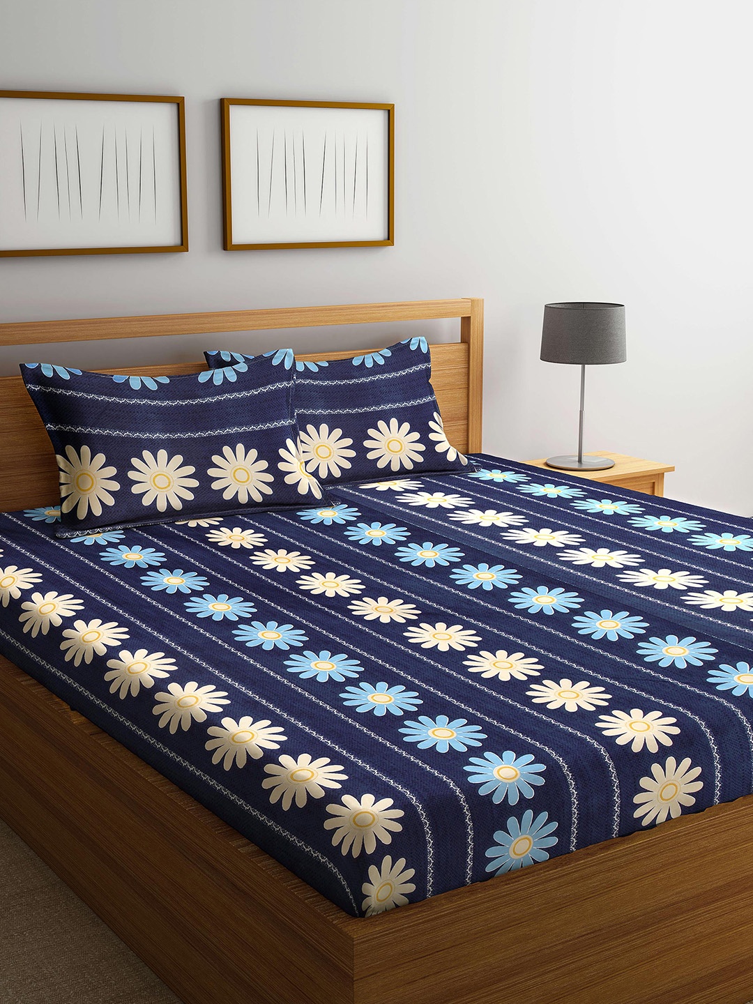 

Arrabi Navy Blue & Yellow Ethnic Motifs 300 TC King Bedsheet with 2 Pillow Covers