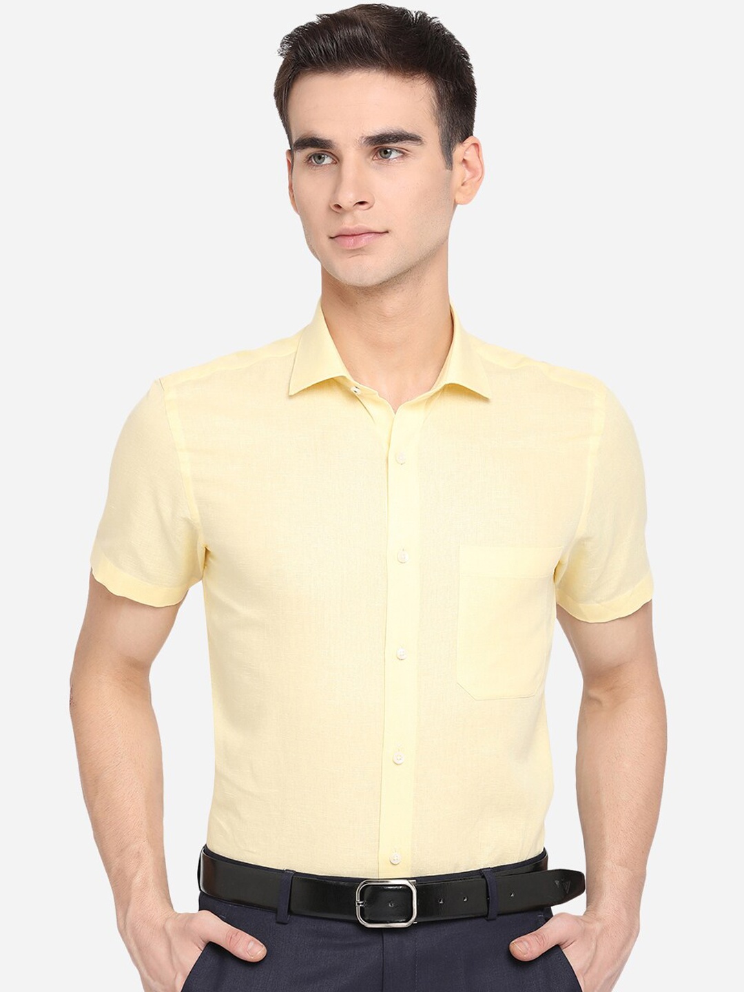 

Greenfibre Men Yellow Slim Fit Opaque Casual Shirt