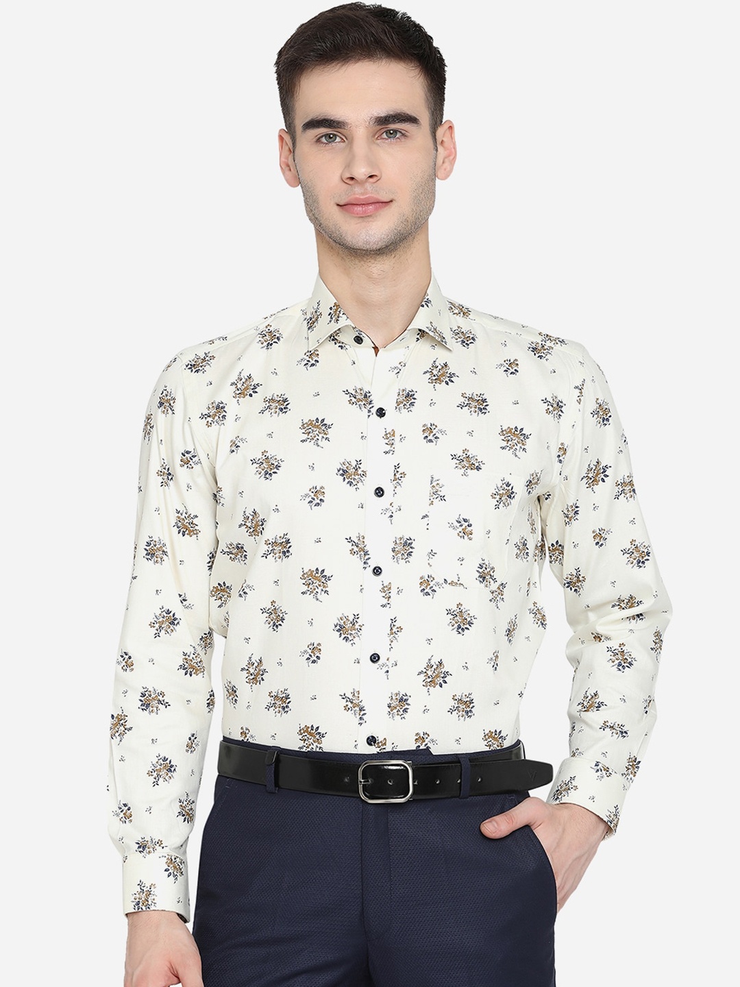 

Greenfibre Men Cream-Coloured Slim Fit Floral Opaque Printed Casual Shirt