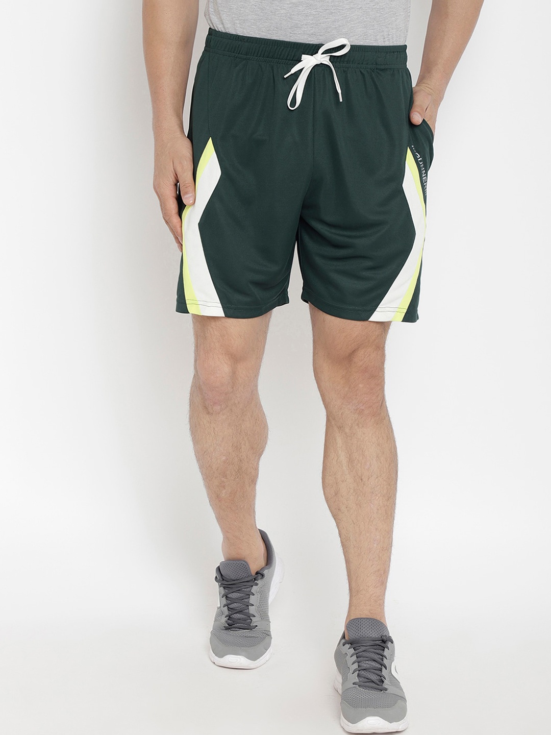 

PERFKT-U Men Green & White Colourblocked Hydra-Cool Sports Shorts