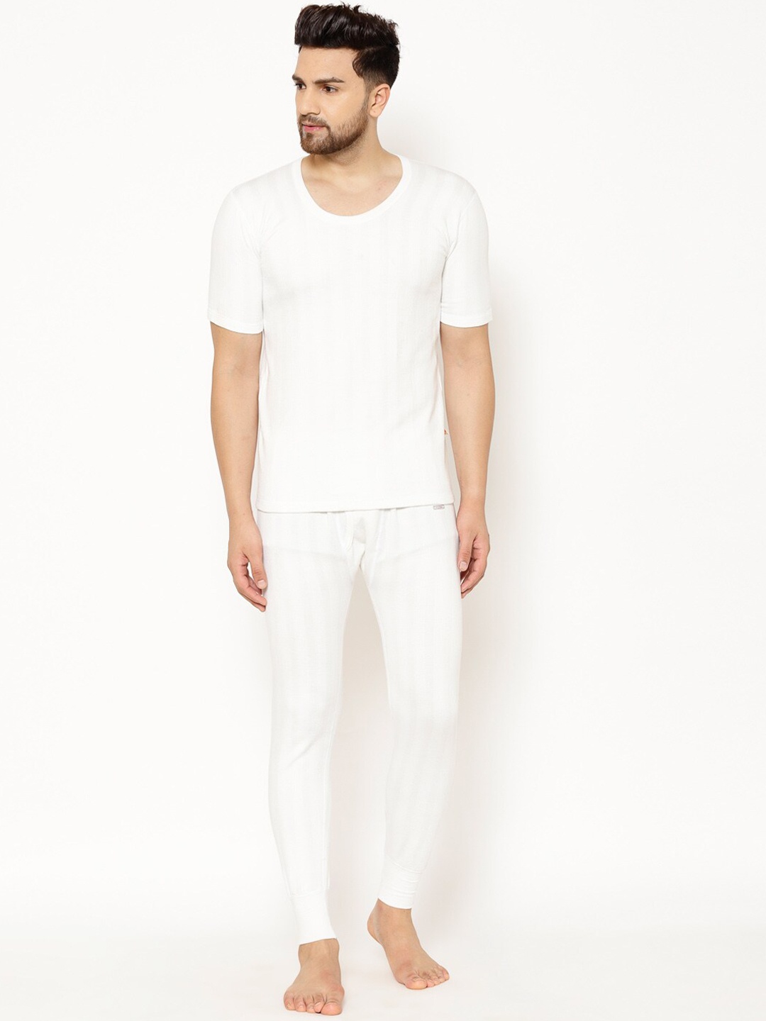 

VIMAL JONNEY Men White Striped Thermal Set