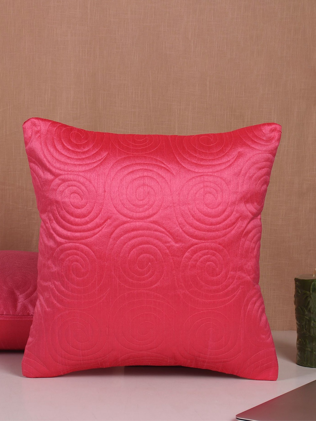 

Molcha Pink Set of 2 Geometric Quilted Square Cushion Covers