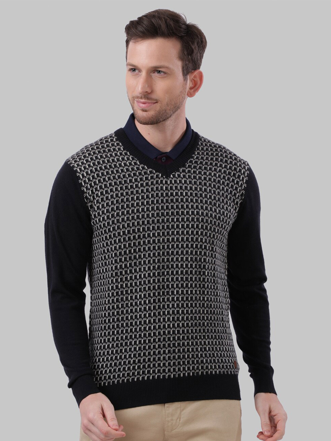 

Raymond Men Black & White Checked Pullover