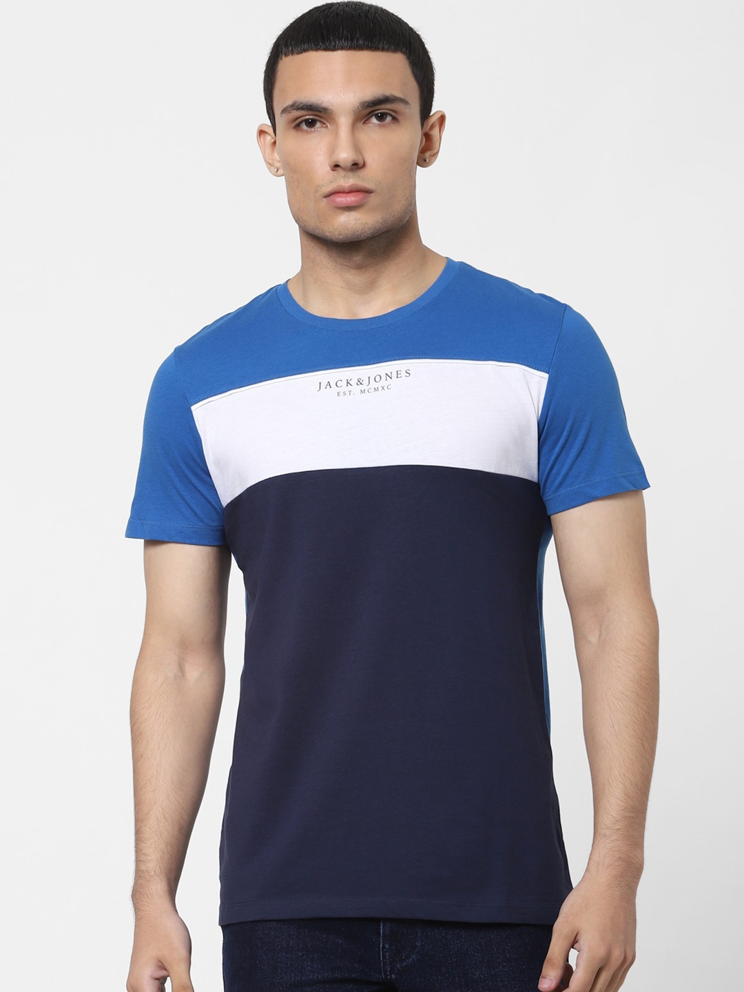 

Jack & Jones Men Blue & White Colourblocked Casual T-Shirt