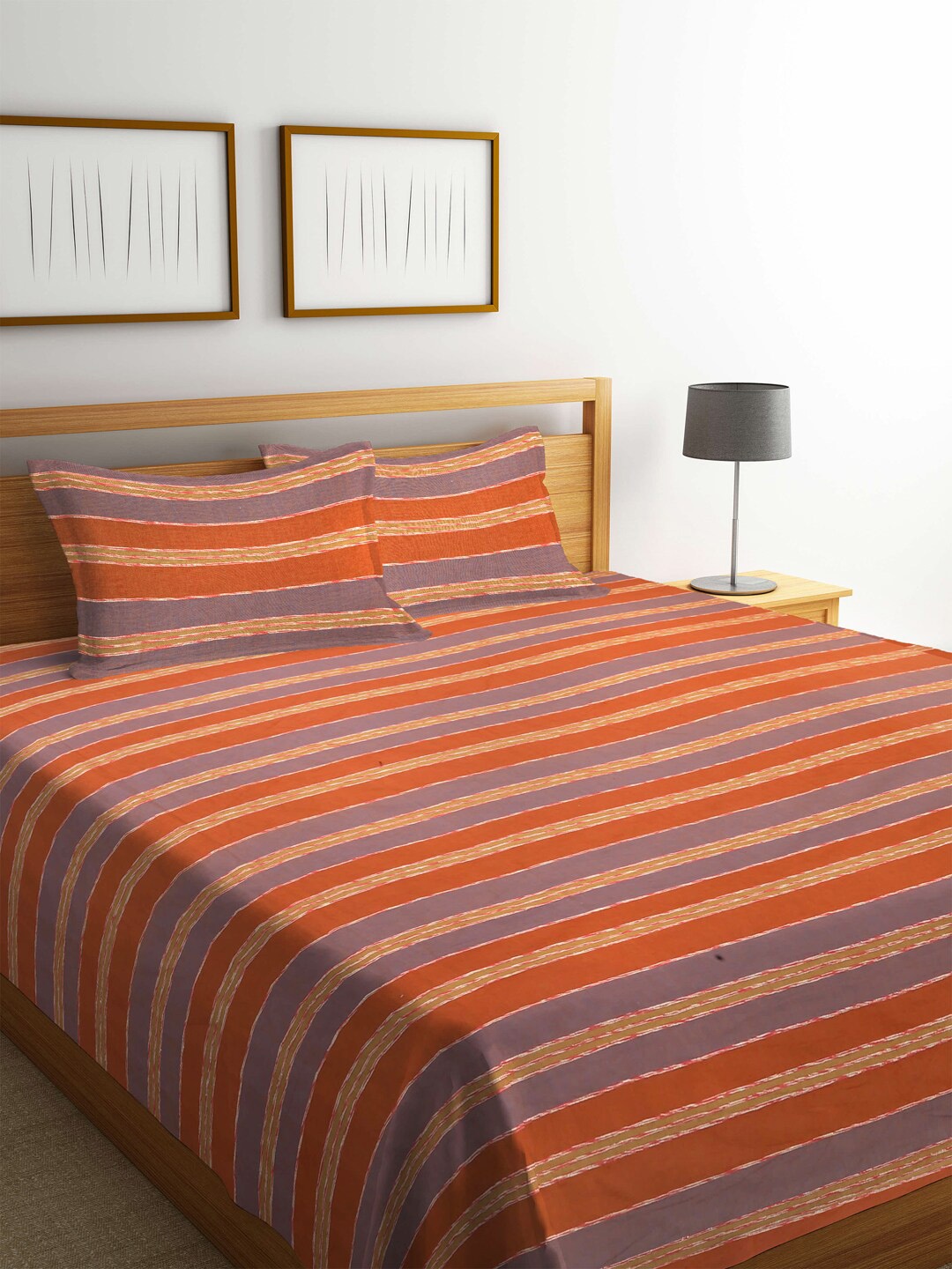 

Arrabi Brown & Purple Striped Super King Bed Cover With 2 Pillow Covers