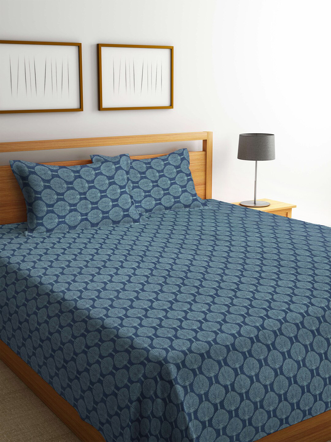 

Arrabi Navy Blue Printed Handwoven Cotton Double King Size Bedcover with 2 Pillow Cover