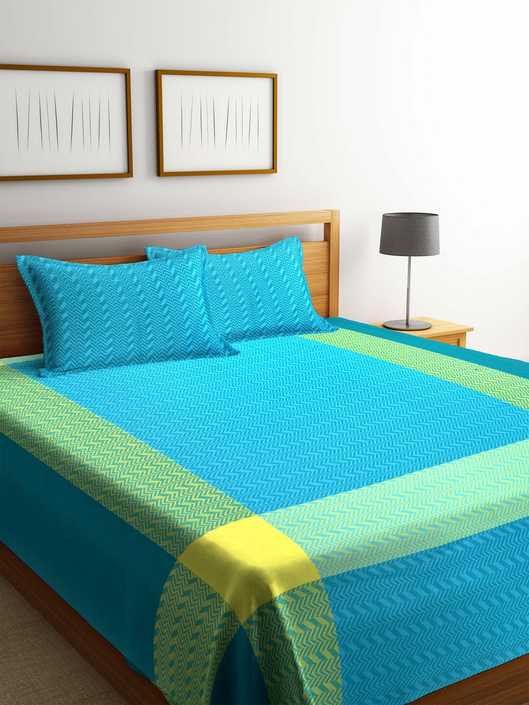 

Arrabi Blue & Green Cotton Double Bed Cover With 2 Pillow Covers