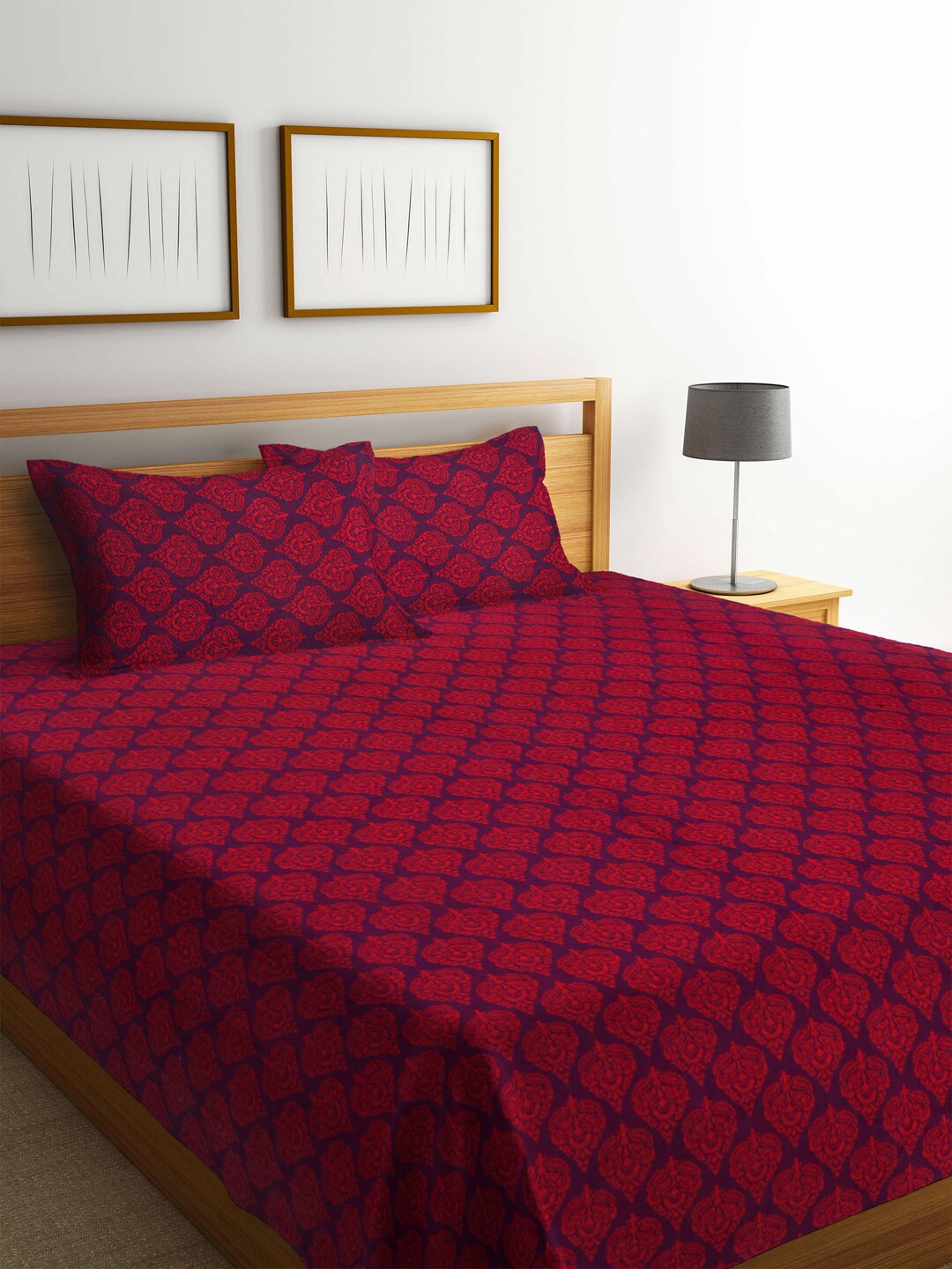 

Arrabi Burgundy & Blue Cotton Ethnic Motifs Double Bed Cover With 2 Pillow Covers