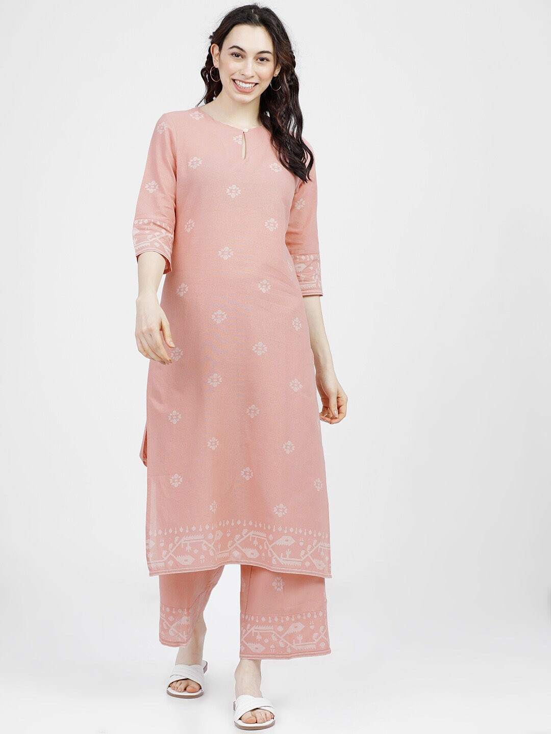 

Vishudh Women Peach-Coloured & White Ethnic Motifs Printed Kurta