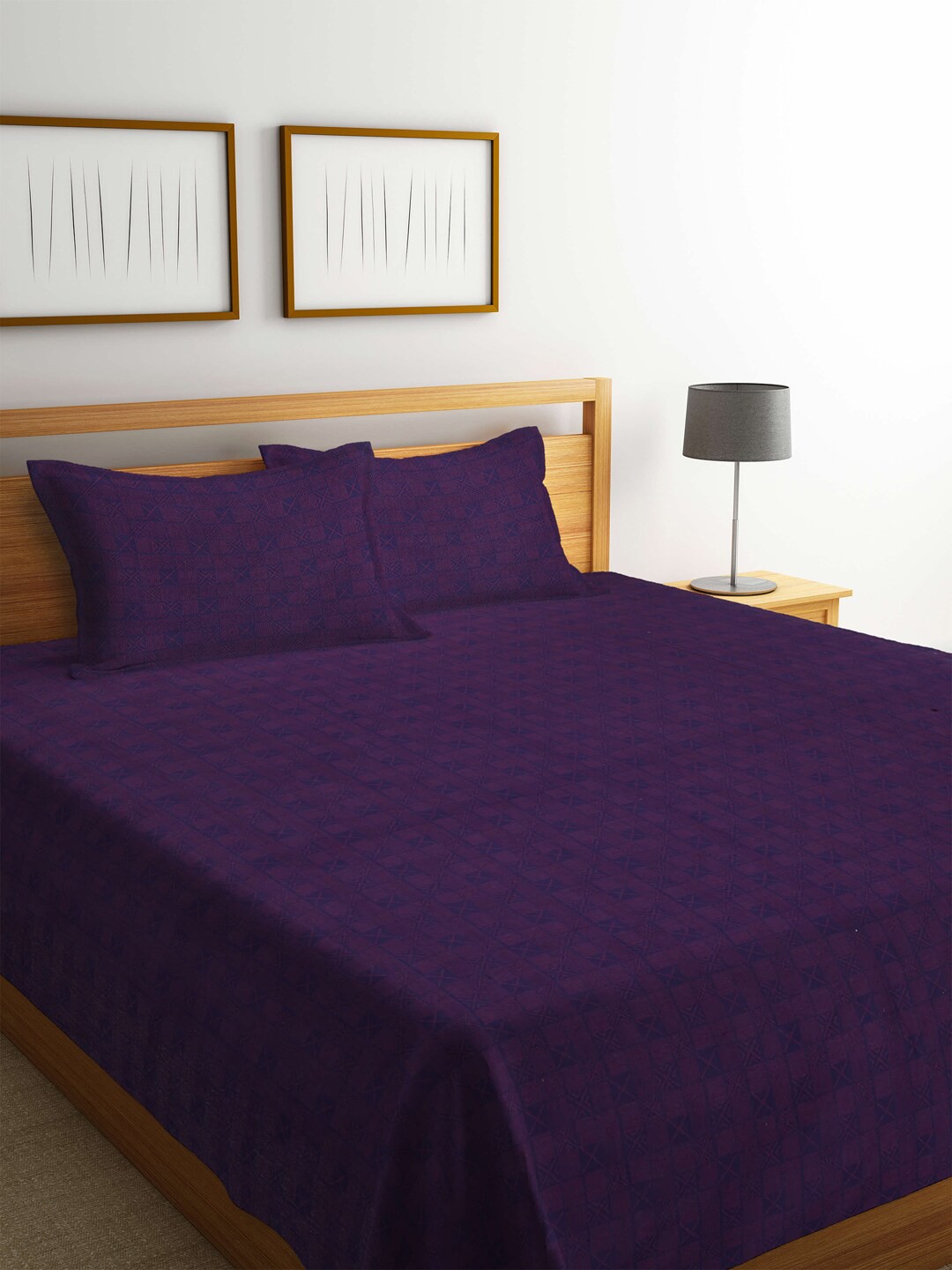 

Arrabi Violet & Pink Printed Blocks Handwoven Cotton Double Size Bedcover with 2 Pillow Cover