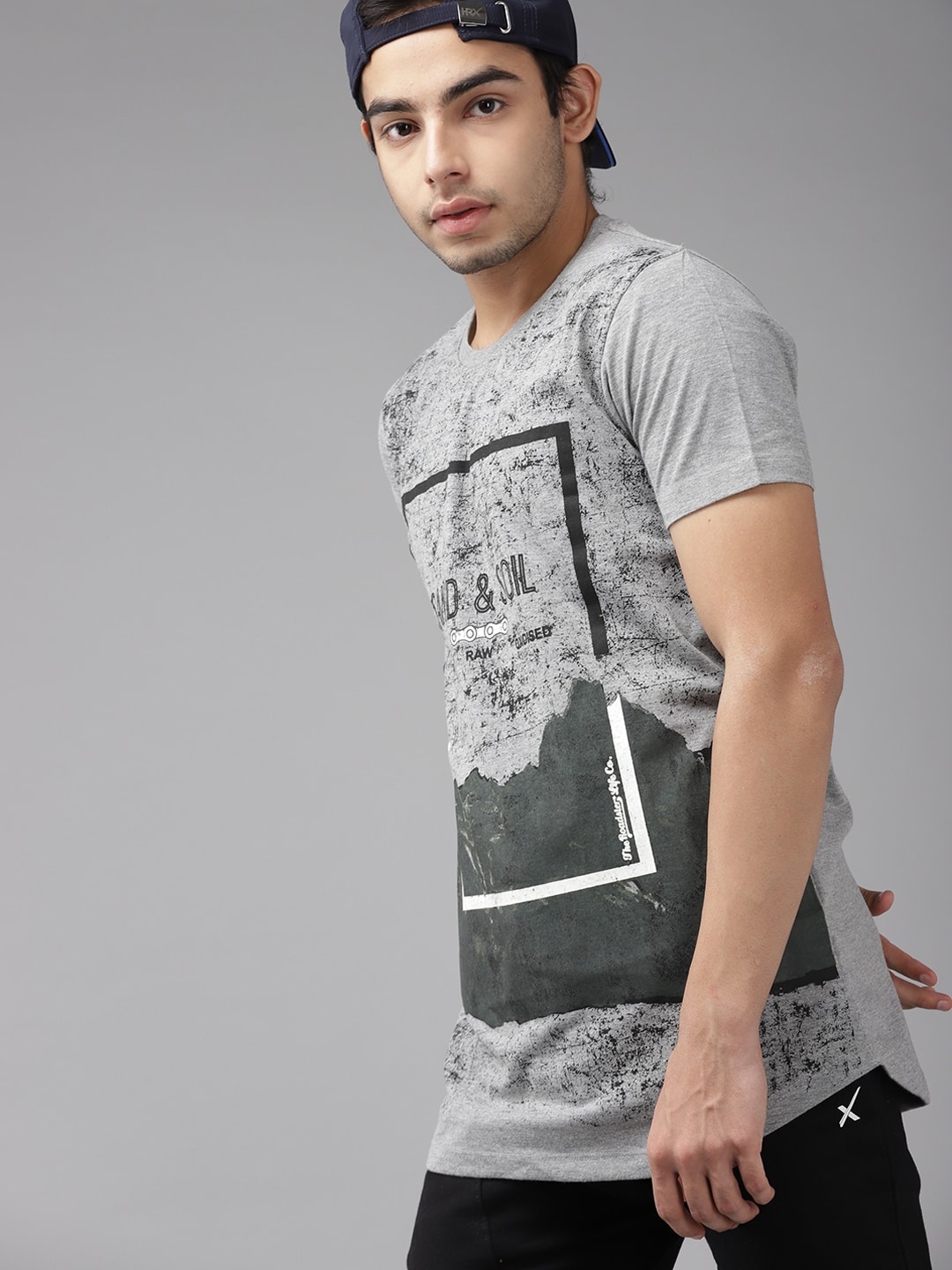 

UTH by Roadster Boys Grey & Black Printed T-shirt