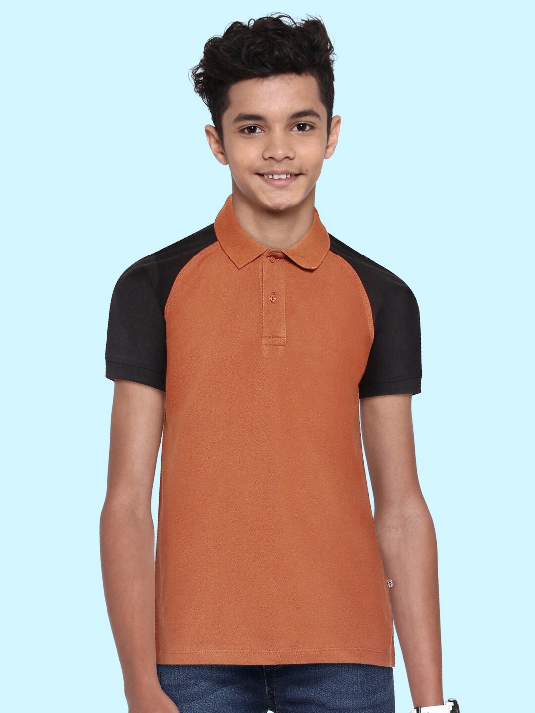 

UTH by Roadster Boys Rust Brown & Black Pure Cotton Solid Polo Collar T-shirt