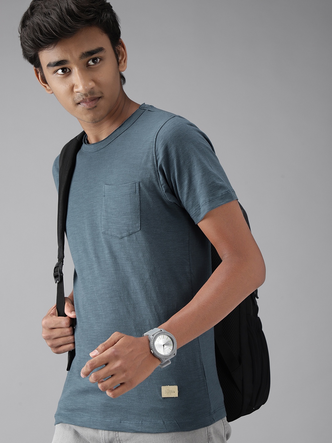 

UTH by Roadster Boys Teal Blue Solid Cotton T-shirt