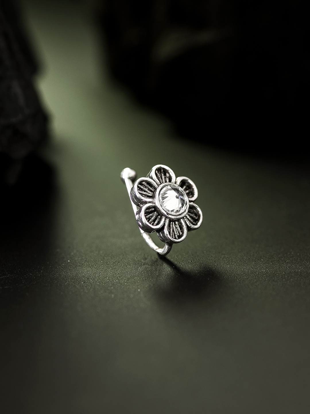 

aadita Silver-Plated White AD-Studded Stud Nose Pin