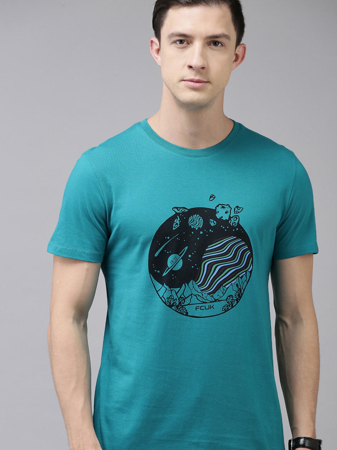 

French Connection Men Green Printed Pure Cotton Slim Fit T-shirt