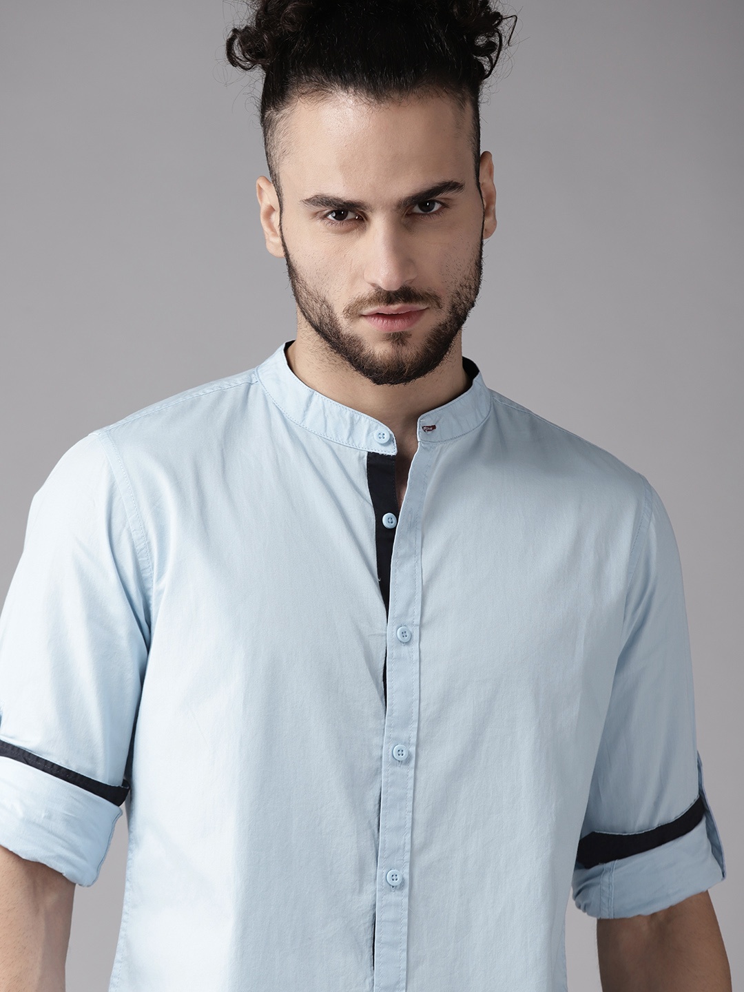 

Roadster Men Blue Solid Casual Shirt