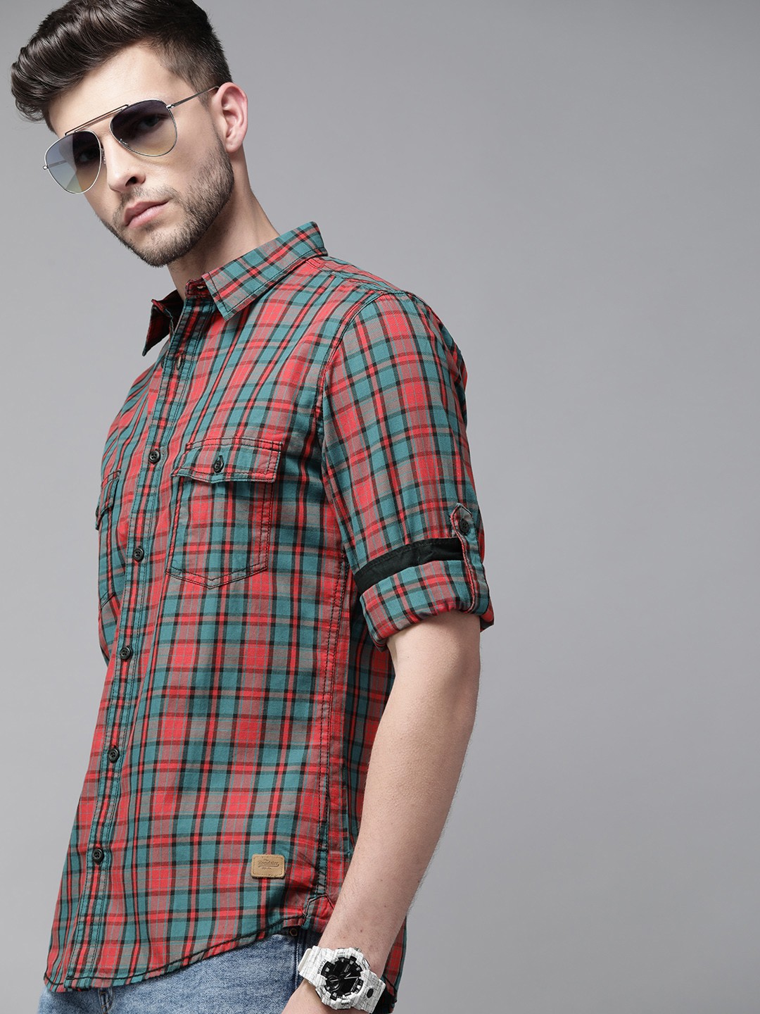 

Roadster Men Green & Red Checked Pure Cotton Casual Shirt