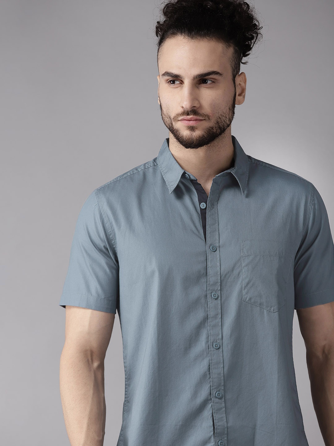 

Roadster Men Grey Solid Sustainable Casual Shirt