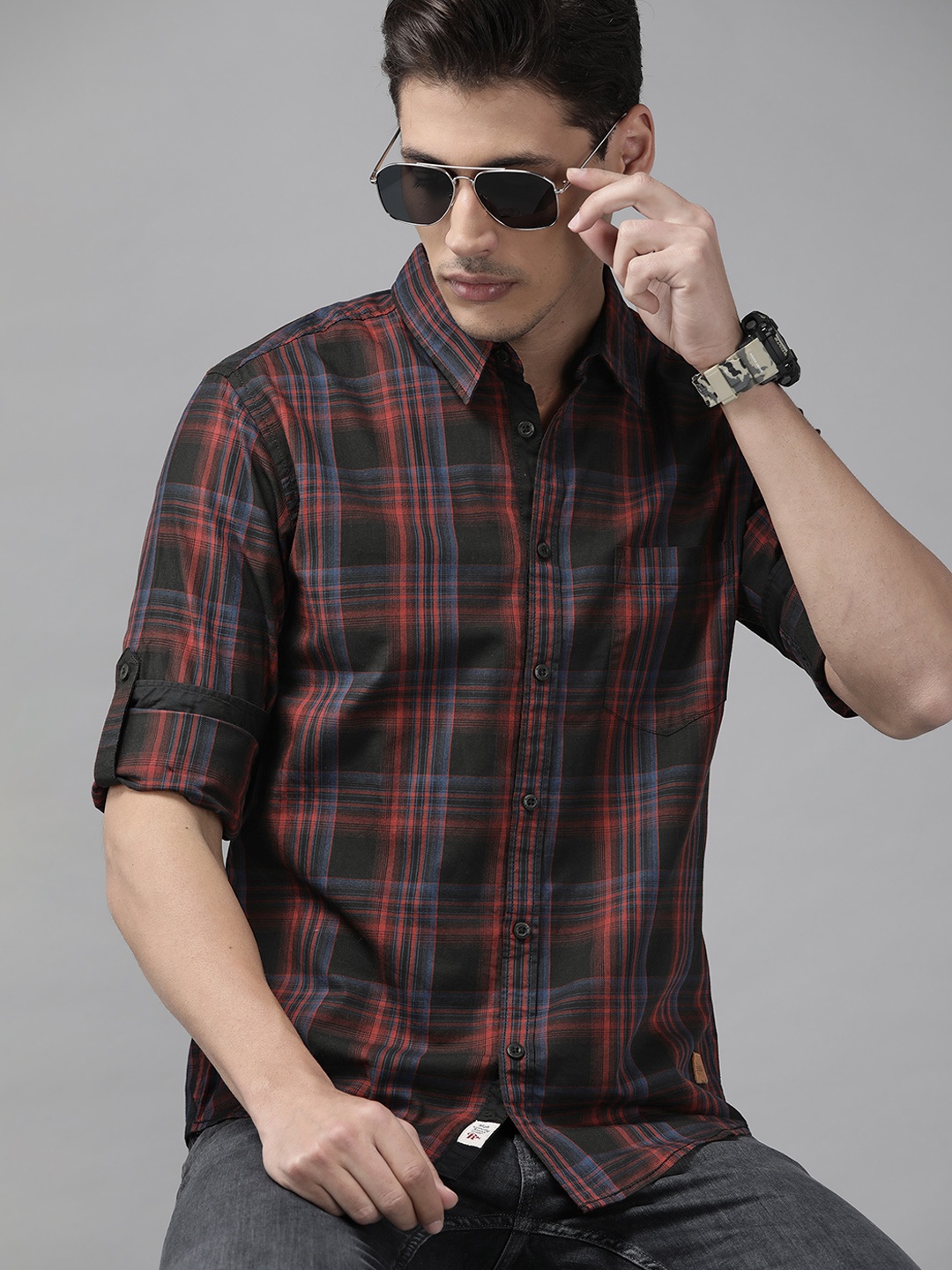 

Roadster Men Black & Maroon Tartan Checked Pure Cotton Shirt