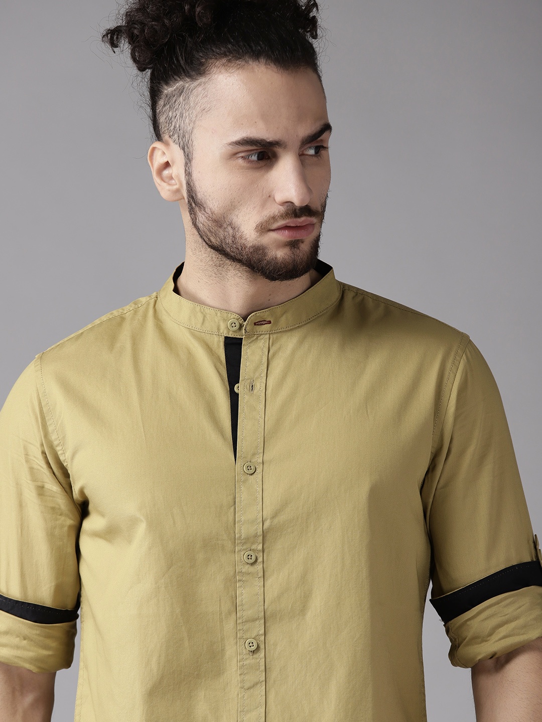 

Roadster Men Khaki Solid Casual Shirt