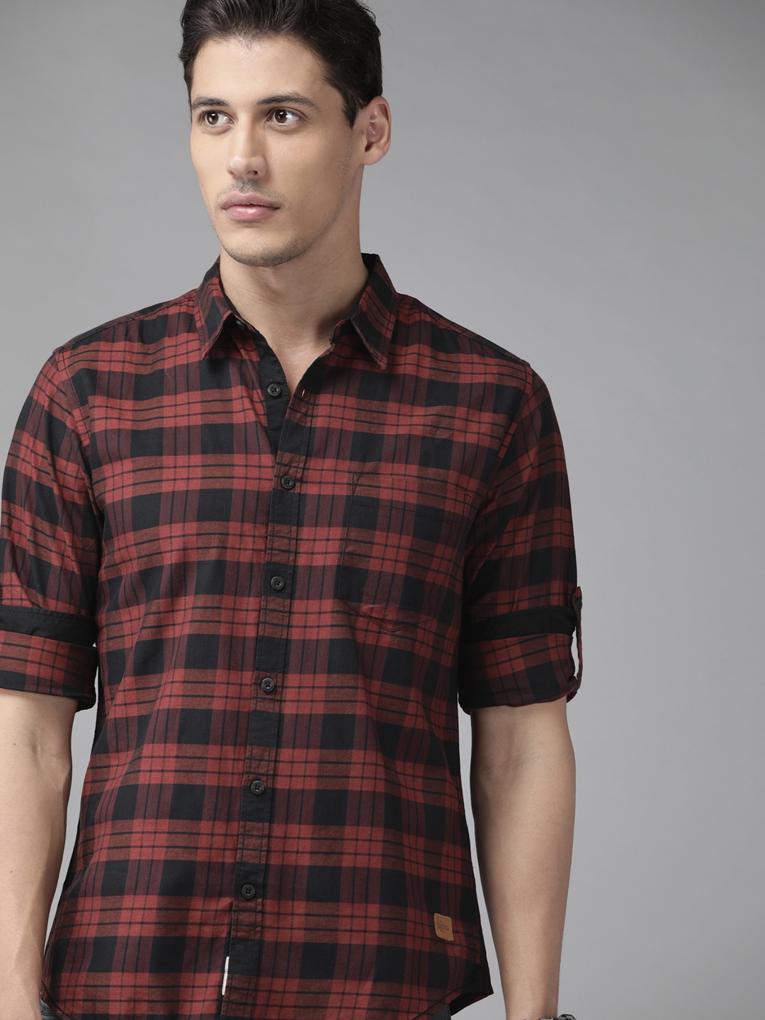 

Roadster Men Maroon & Black Tartan Checked Pure Cotton Shirt