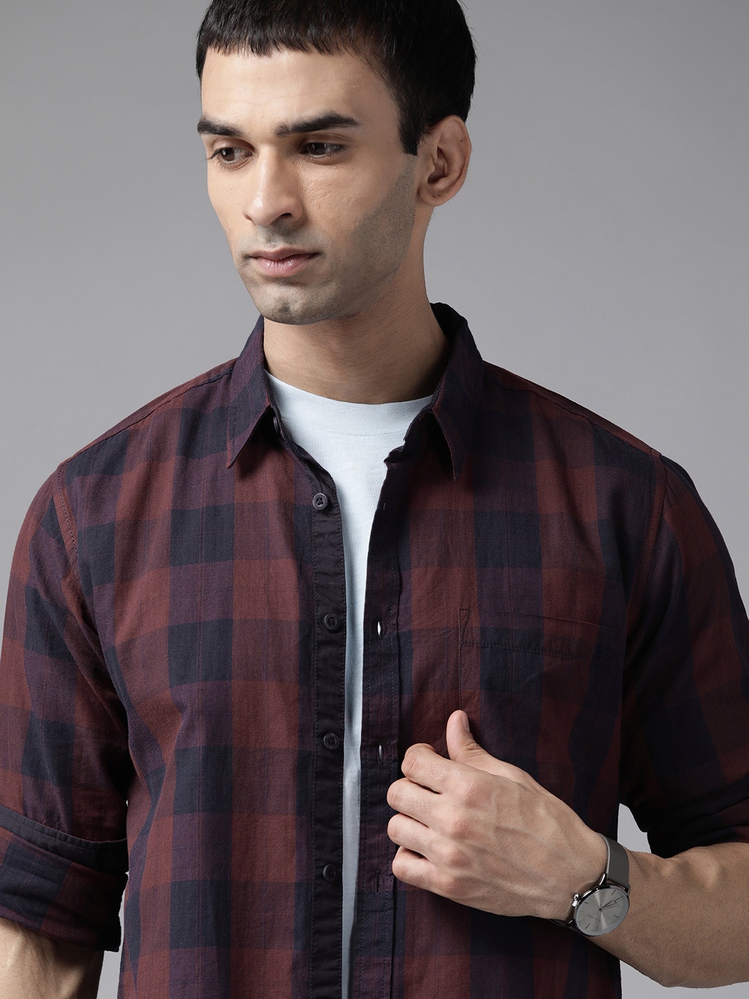 

Roadster Men Maroon Tartan Checks Pure Cotton Opaque Checked Casual Shirt