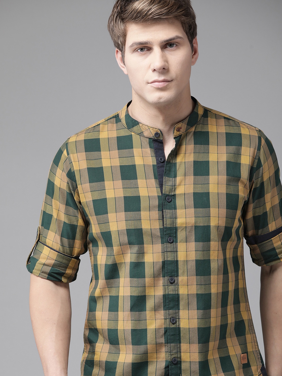 

Roadster Men Brown Tartan Checks Casual Shirt