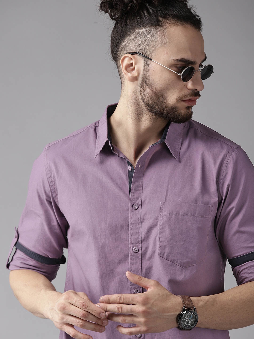 

Roadster Men Purple Pure Cotton Solid Opaque Casual Shirt