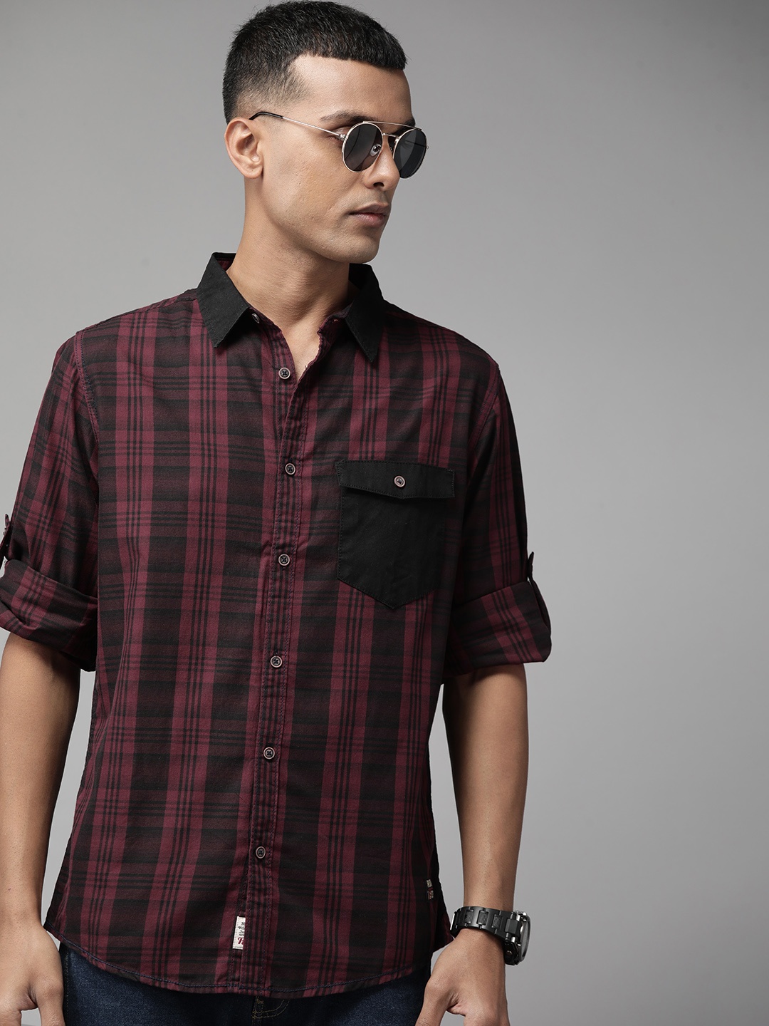 

Roadster Men Maroon Pure Cotton Tartan Checks Casual Shirt