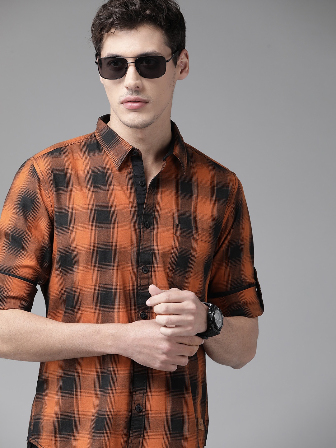 

Roadster Men Orange Tartan Checks Casual Shirt