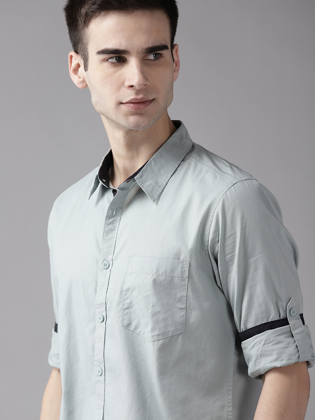 

Roadster Men Grey Solid Casual Shirt