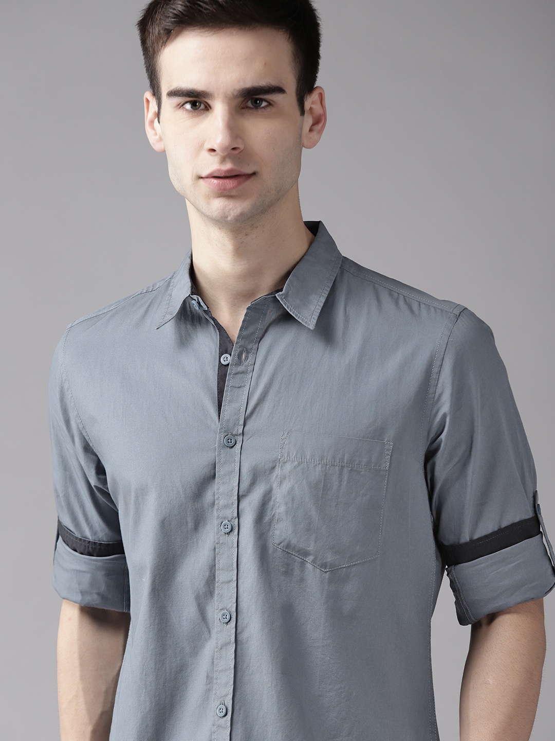 

Roadster Men Blue Pure Cotton Solid Opaque Casual Shirt
