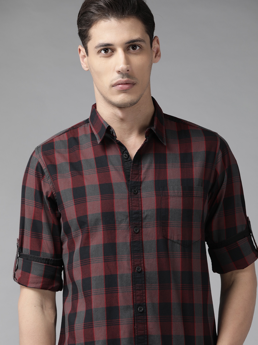 

Roadster Men Black & Maroon Tartan Checked Pure Cotton Shirt