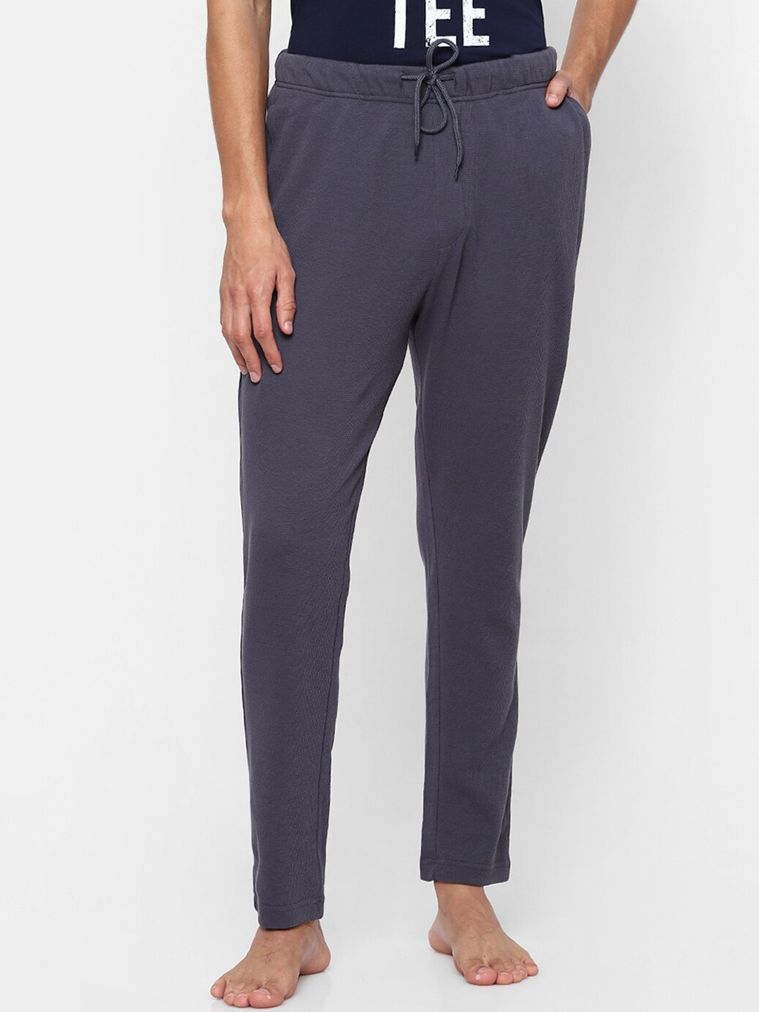 

Ajile by Pantaloons Men Grey Solid Pure Cotton Lounge Pants