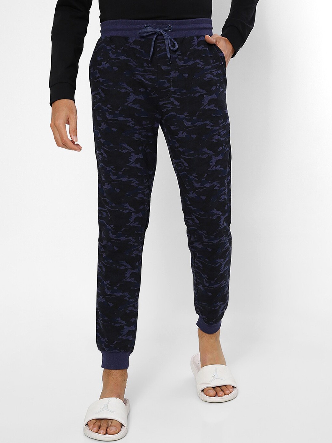 

Ajile by Pantaloons Men Navy Blue Camouflage Printed Pure Cotton Lounge Joggers