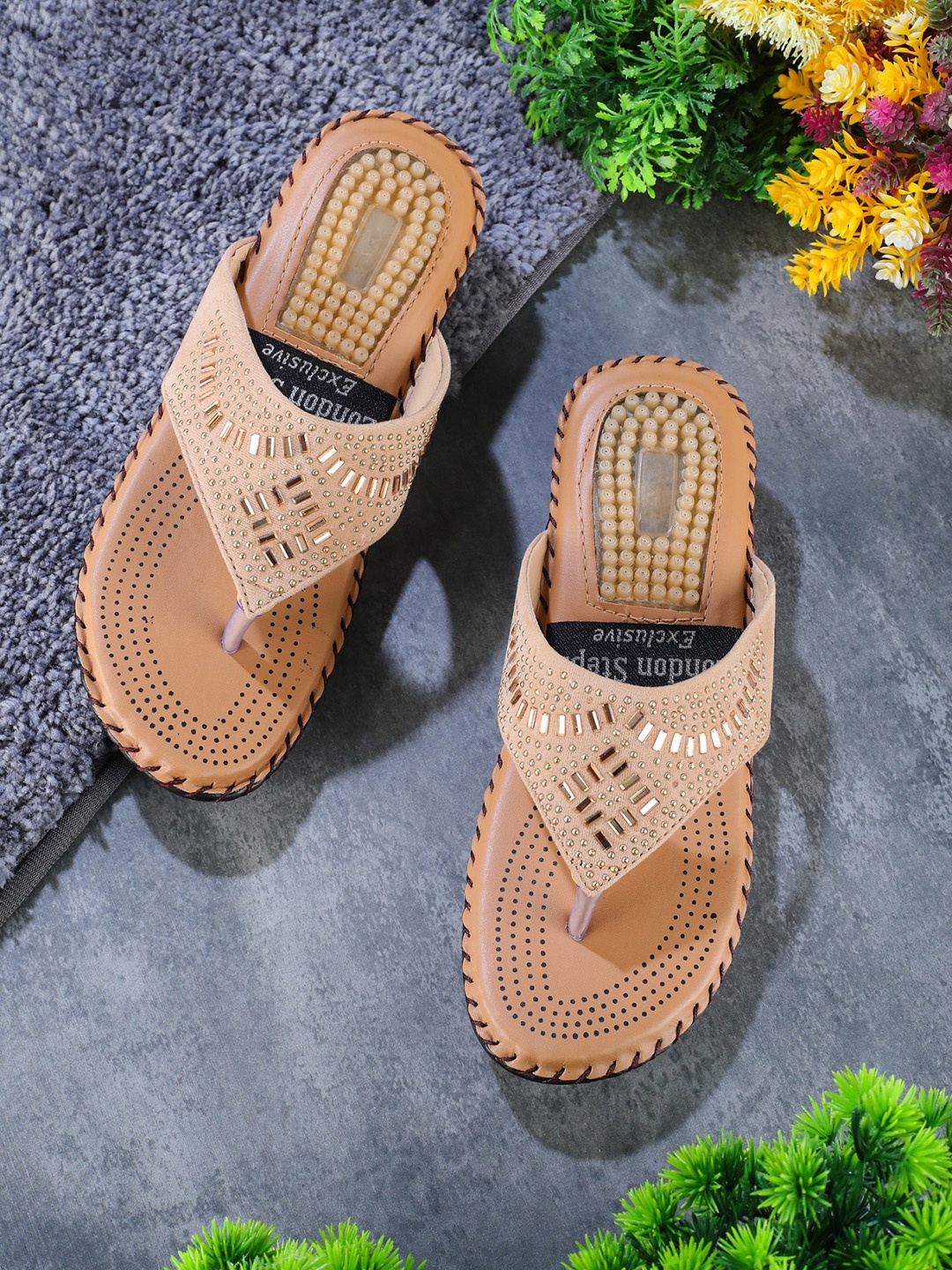 

LONDON STEPS Cream-Coloured Embellished Comfort Sandals