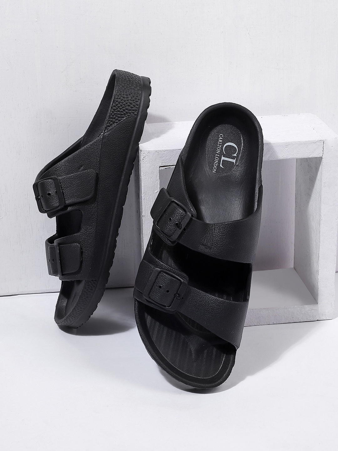 

Carlton London Men Black Solid Sliders