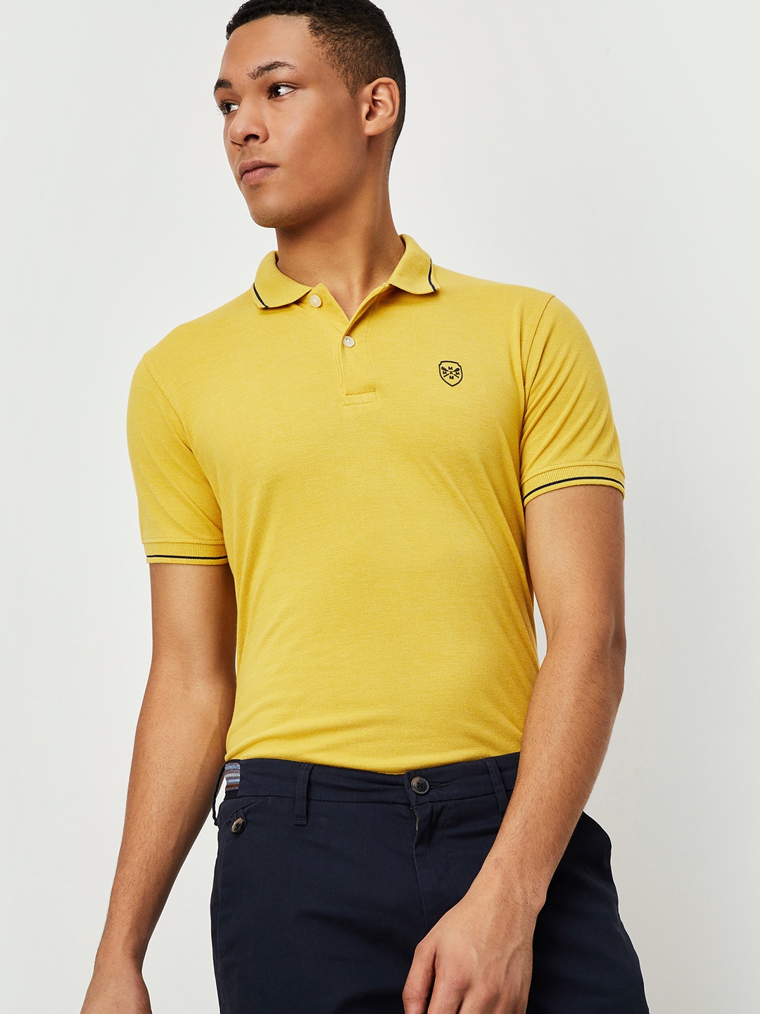 

max Men Mustard Yellow Polo Collar T-shirt