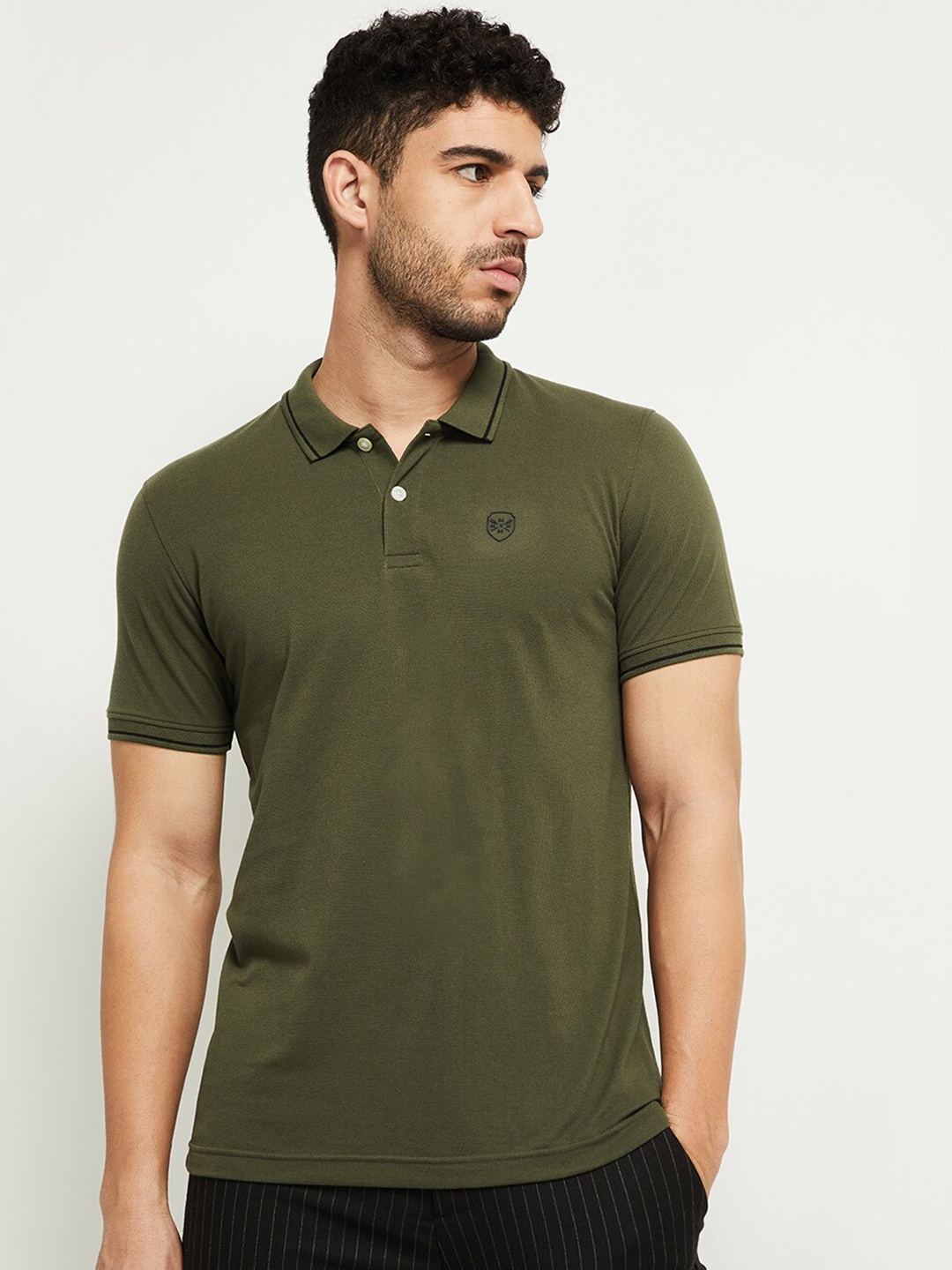 

max Men Green Polo Collar T-shirt