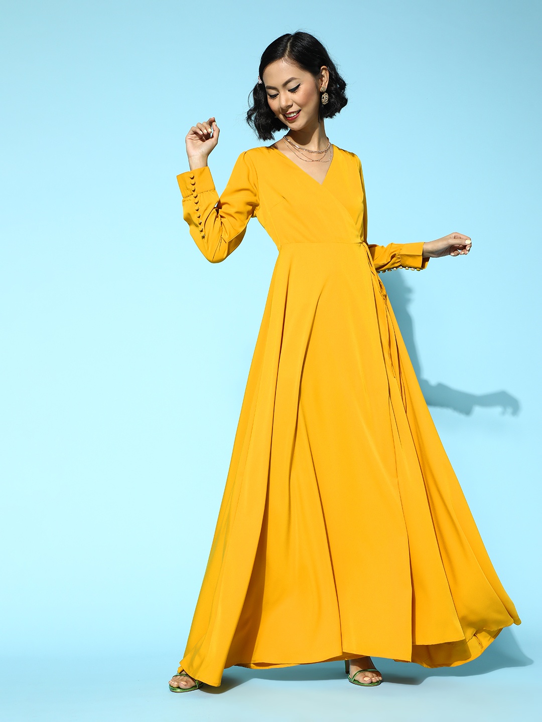 

Berrylush Yellow Crepe Maxi Dress